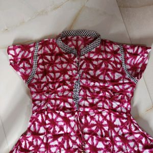 Beautiful Pink Anarkali Kurti