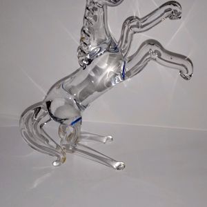 Glass Horse Idol