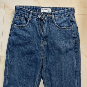 Women Blue Straight Fit High-Rise Jeans