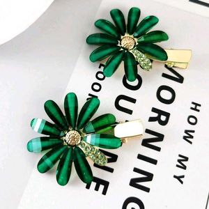 Rhinestone Flower Clips