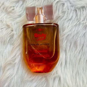 Plum Body Lovin vanilla Caramello EDP