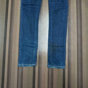 DG-85 Size-30 Slim Jeans