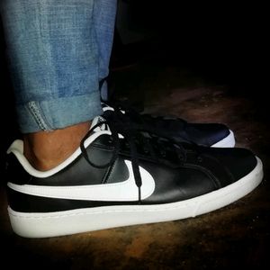 Real Nike Shoes Or Sneaker