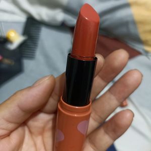 Oriflame Lipstick