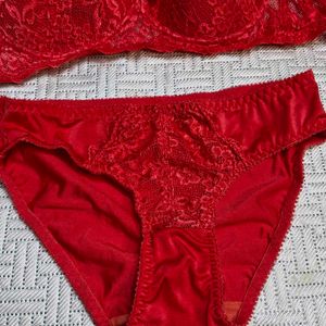 Price Drop!! Floret Bikni Set