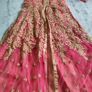 Lahenga/ Ethnic Gowns