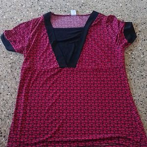 Red Leaf Design Top