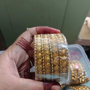 Metalic Golden Bangles