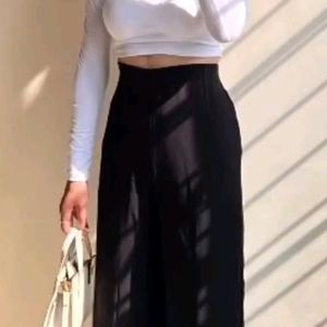 High-waisted Black 🖤 Pants With Pockets