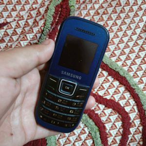 Samsung Guru1200 Phone