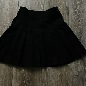 Korean Y2K Skater Skirt 🤷‍♀🥀🐜