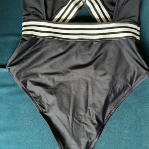 Black And white MONOKINI