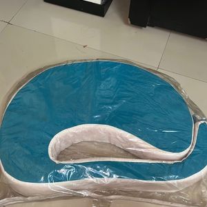 Feeding Pillow