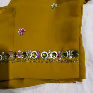 Beautiful Party Wear Kundan Saari With Blouse