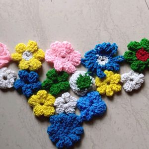 FLOWER CROCHET BANDANA