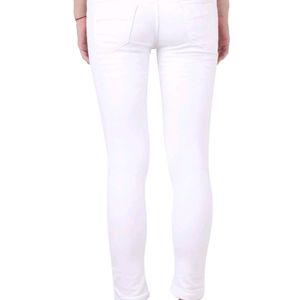 MODDY Women's White Slim Fit 5 Button Stretchable