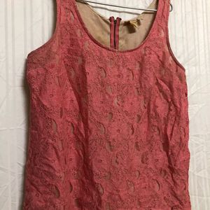 H&M Sleevless Lace Top