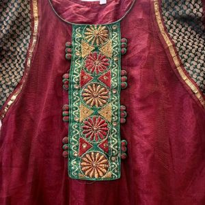 Maroon Kurta Set With Dupatta & Pajami