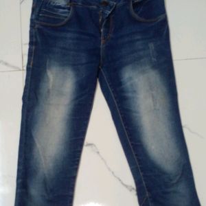 Blue Knee Length Jeans