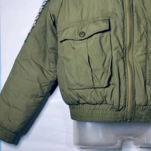 Women Green Mock Collar Padded Jacket 🧥💚