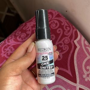 Redken Women Leave in Hair Serum