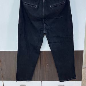 Front 2 Pocket Black Denim