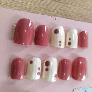 Press On Nails