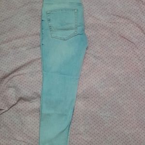 Mens Torn Jeans Highlander