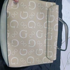 Guess Bag 🌸