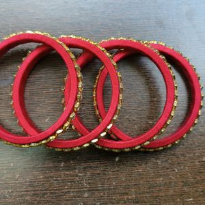 4 Red Bangles with Mirrored Detail