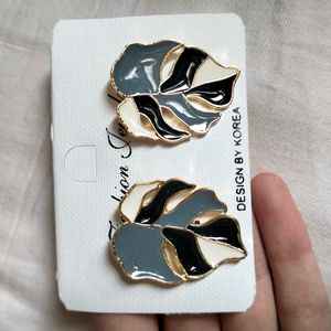 Korean Leaf Earrings