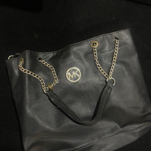 Handbag In Good Condition