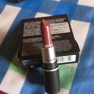 M.A.C Mini Lipstick "Whirl"