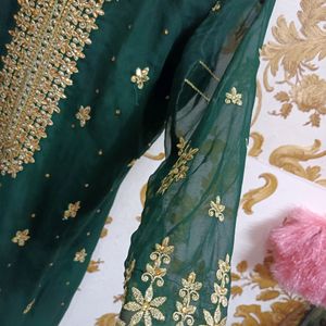 Party Wear Suit With Dupatta And Salwar With Handwork