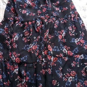 BRAND NEW FLORAL DRESS.