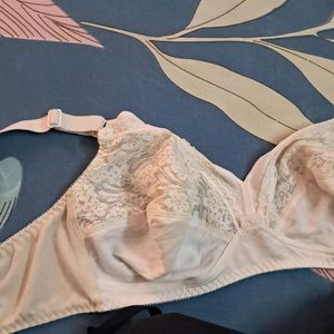 Combo Of  Five  Imported Fabric Bra  Hnm