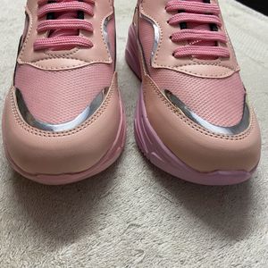 Girls Sneakers Check All Pics