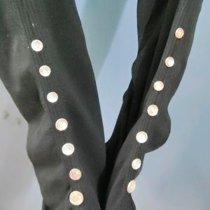 Black Stoned Strechable Leggings