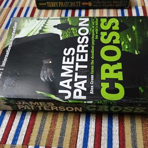 Cross By James Patterson New And Orig.