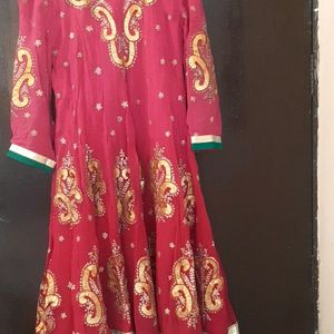 Beautiful ROSE PINK & GREEN LONG ANARKALI KURTA