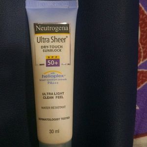 Neutrogena Sunscreen SPF 50 No Coins It New Unused