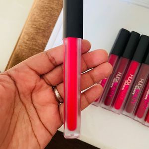 HUDA MATTE 9 Lipsticks