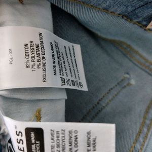 Levi’s Blue Skinny Fit Jeans (Women's)