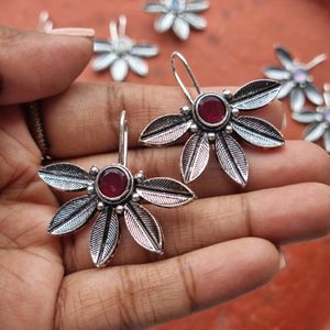 Leaves & Stones Floral Oxidised Hook Earrings