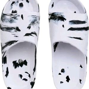 Relaxed Trendy Men Flip Flops