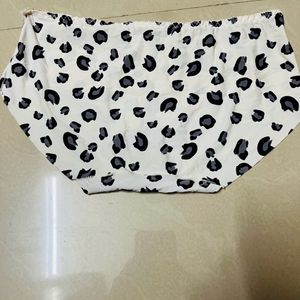 Chitah Printed Brutler Paper Panty