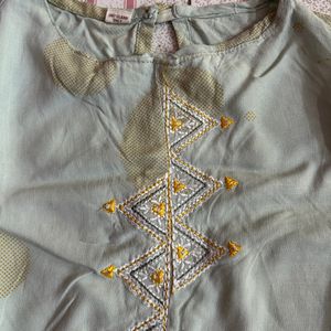 Pista Coloured Embroidered Kurti 🧚🏻‍♀️