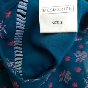 MESMERIZE Navy Blue Floral Print Top