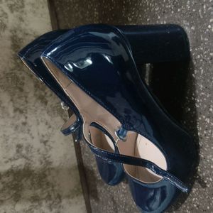 Dorothy Perkins Navy Blue Heels