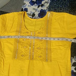 NEW KURTI NEVER USED A ONCE